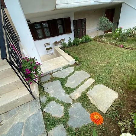 Aldebaran House * Nea Fokea
