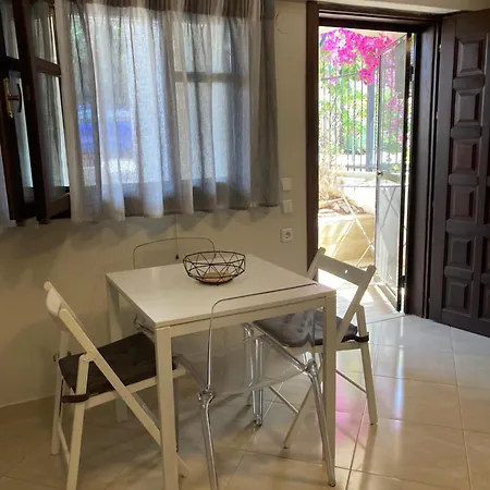 Aldebaran House Néa Fókaia